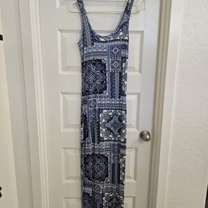 Elegant Blue Patterned Maxi Dress